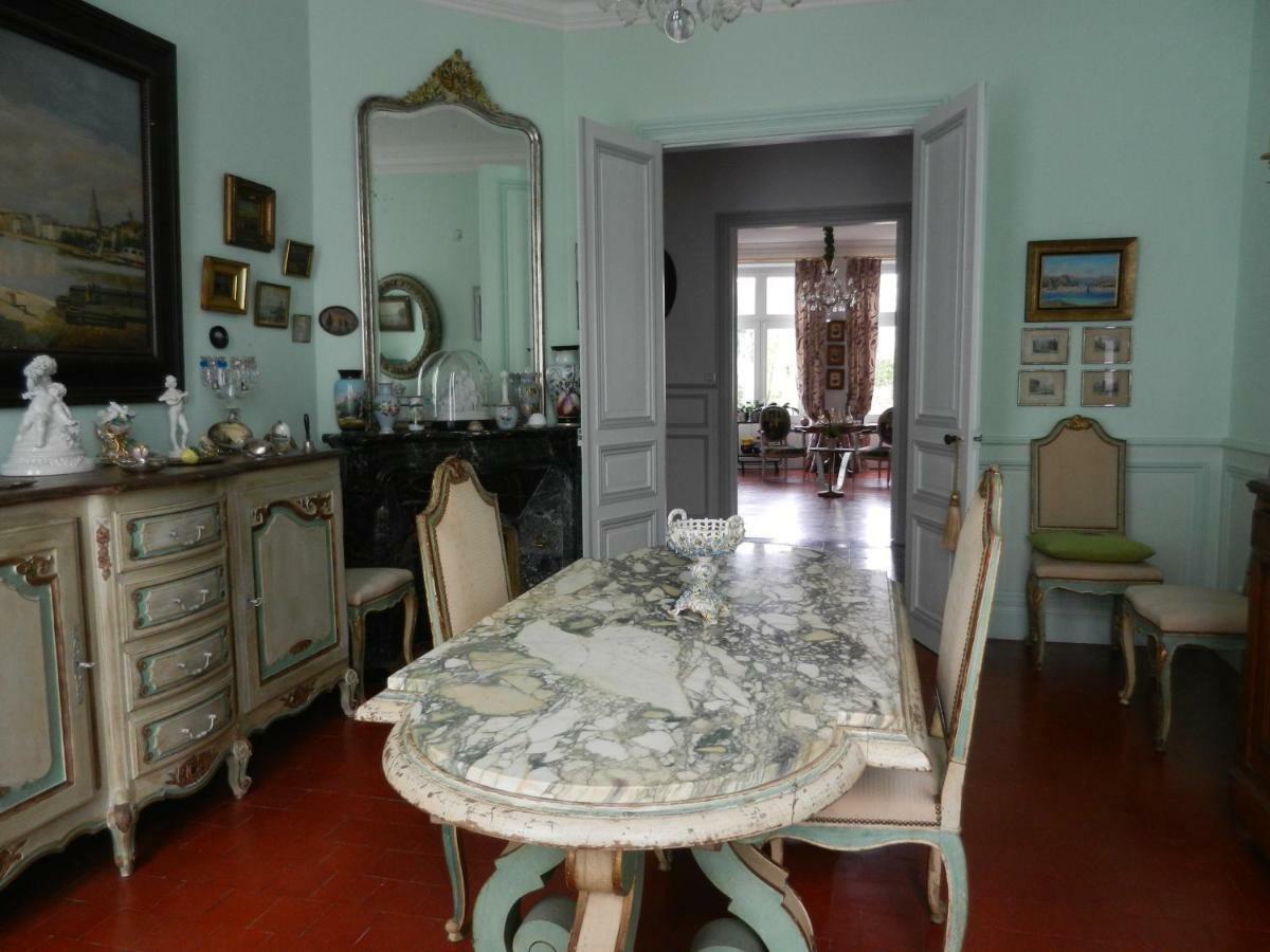 La Maison De L'Ambassadeur Saint-Jean-dʼAngély Εξωτερικό φωτογραφία